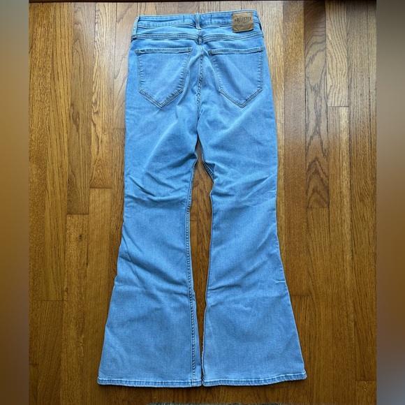 Hollister Jeans - Picture 3 of 7